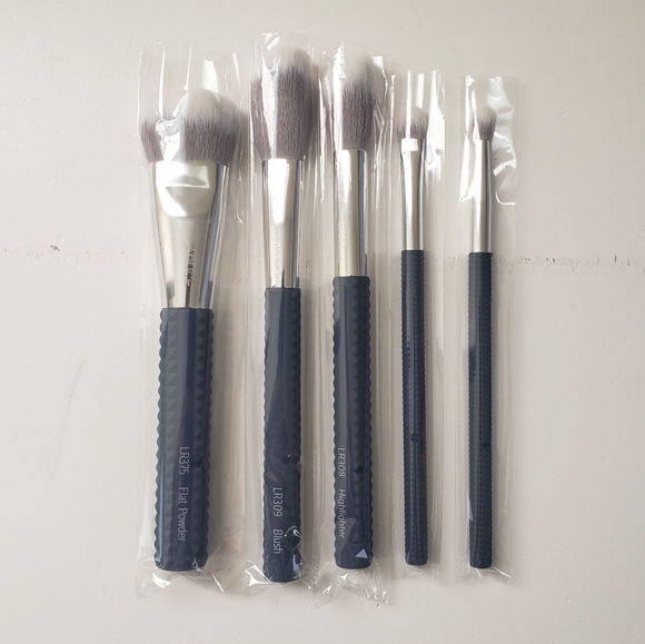 Laruce Beauty Cheek & Eyes Brush Set - Picture 2 of 6